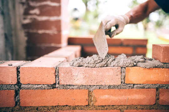 Picture of bricklayer